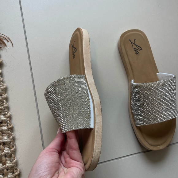 Sandals - Picture 6 of 8